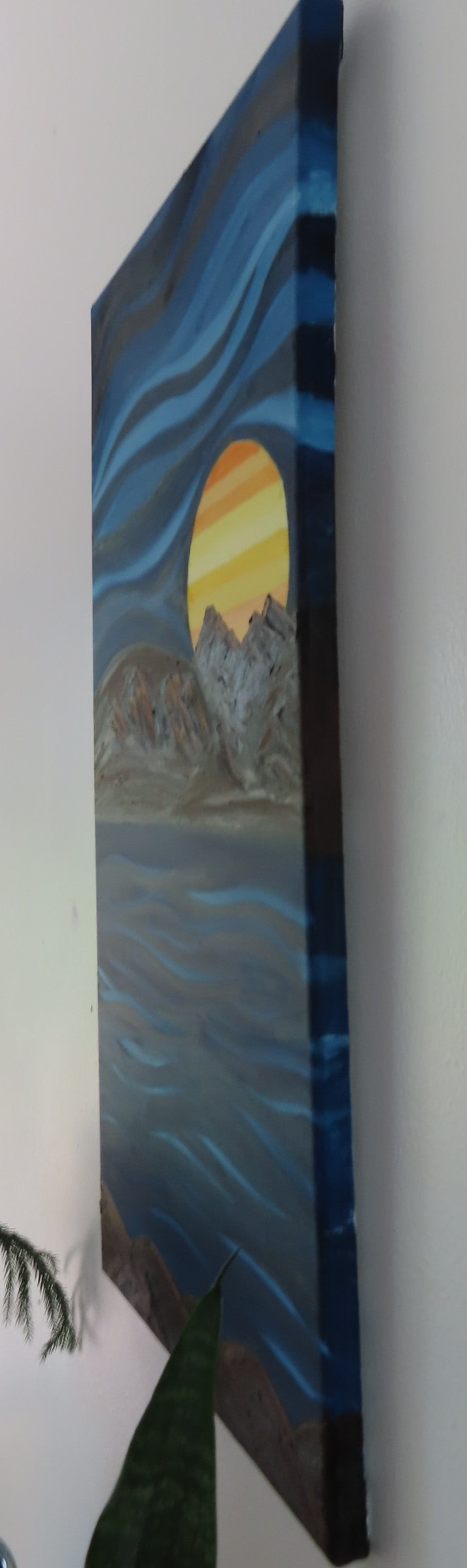 right side view of Otherworldly, showing paint on all sides