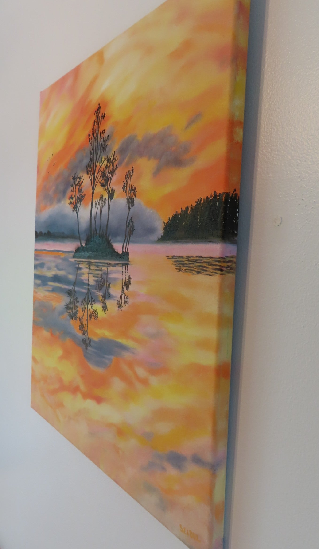 Right side of Misty Sunrise showing paint on all sides